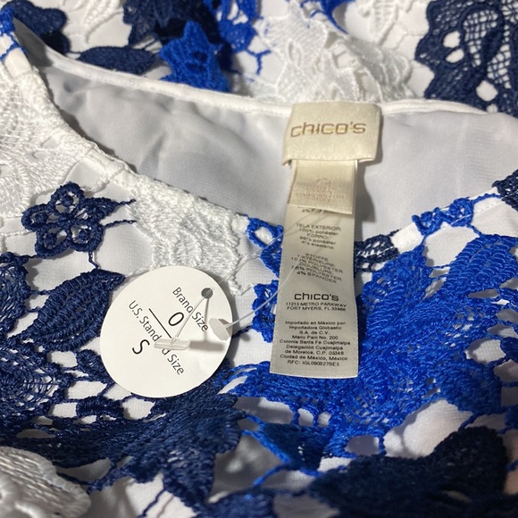 NWT Chico’s size 0 (size small) gorgeous lace lined blouse scalloped - Picture 3 of 7
